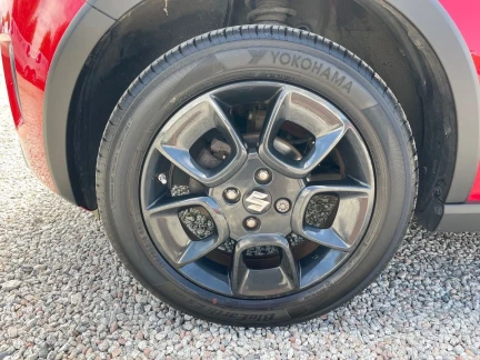 Vehicle Thumbnail 29