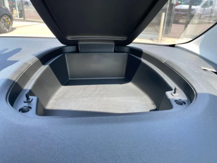 Vehicle Thumbnail 27