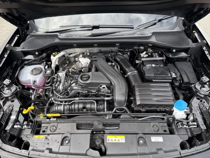 Vehicle Thumbnail 24