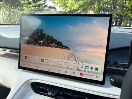 Vehicle Thumbnail 23