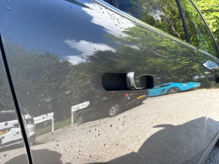 Vehicle Thumbnail 9