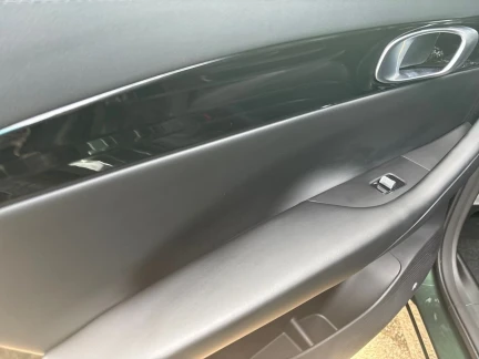 Vehicle Thumbnail 35