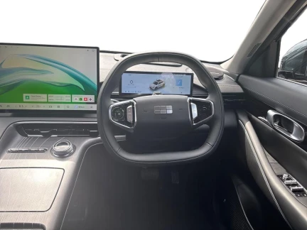 Vehicle Thumbnail 20