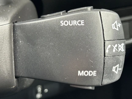 Vehicle Thumbnail 19