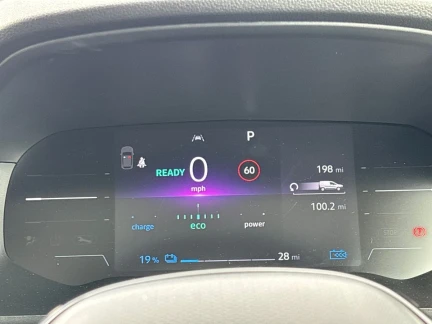 Vehicle Thumbnail 18