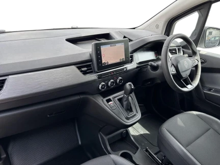 Vehicle Thumbnail 10