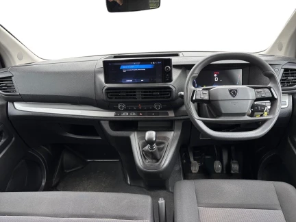 Vehicle Thumbnail 10