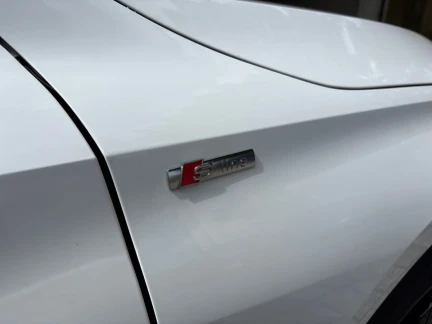 Vehicle Thumbnail 37