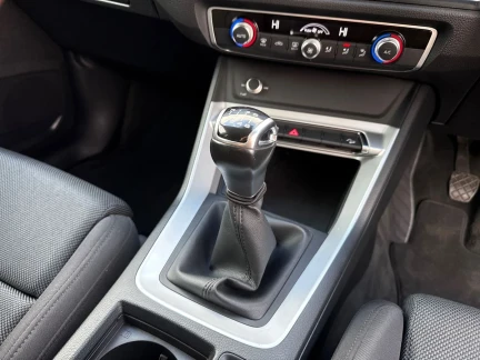 Vehicle Thumbnail 12