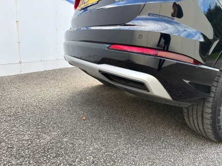 Vehicle Thumbnail 28