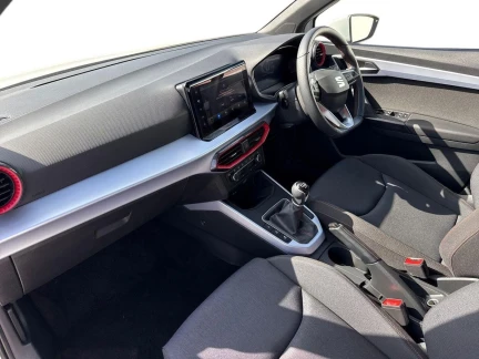 Vehicle Thumbnail 10