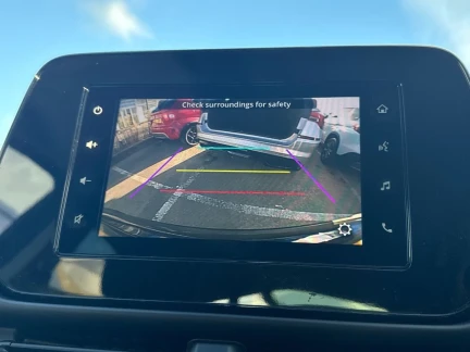 Vehicle Thumbnail 16