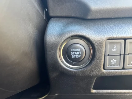 Vehicle Thumbnail 29