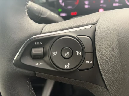 Vehicle Thumbnail 19