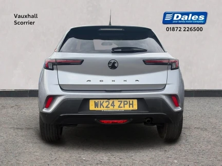 Vehicle Thumbnail 5