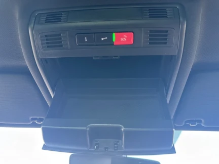 Vehicle Thumbnail 35