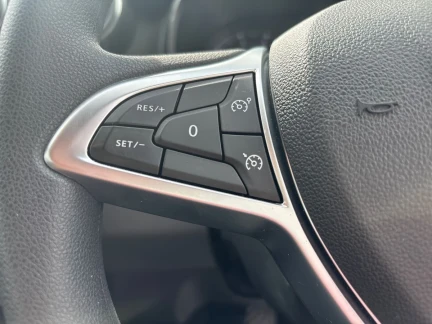 Vehicle Thumbnail 19