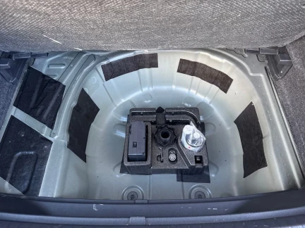 Vehicle Thumbnail 31