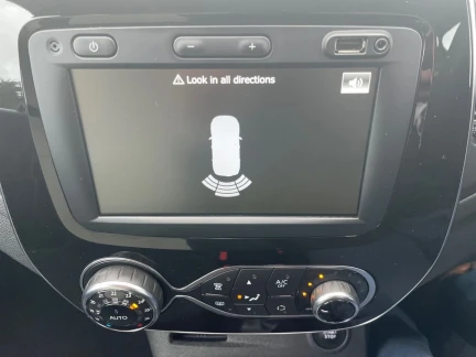 Vehicle Thumbnail 17