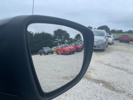 Vehicle Thumbnail 27