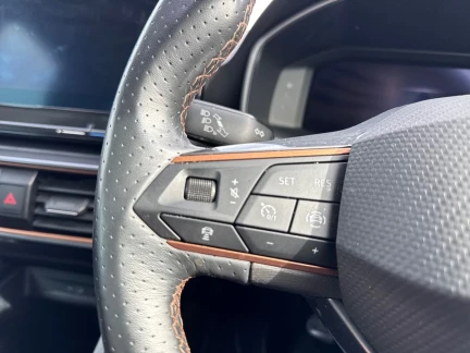 Vehicle Thumbnail 19