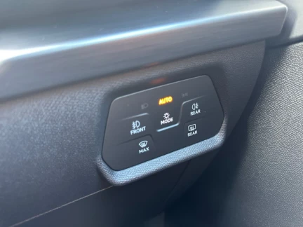 Vehicle Thumbnail 29