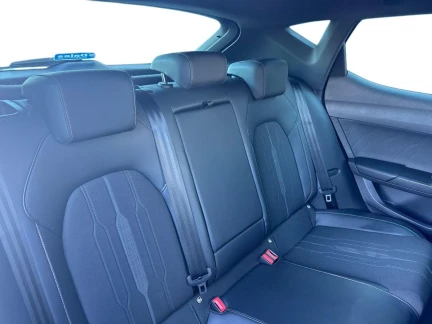 Vehicle Thumbnail 19