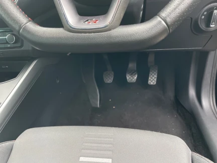 Vehicle Thumbnail 40