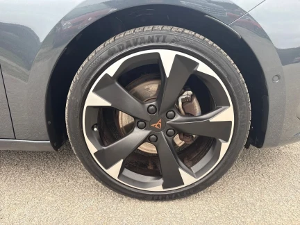 Vehicle Thumbnail 23