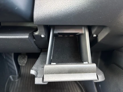 Vehicle Thumbnail 31