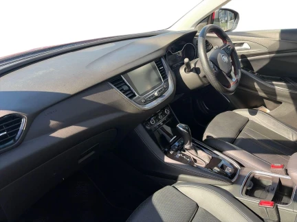 Vehicle Thumbnail 11