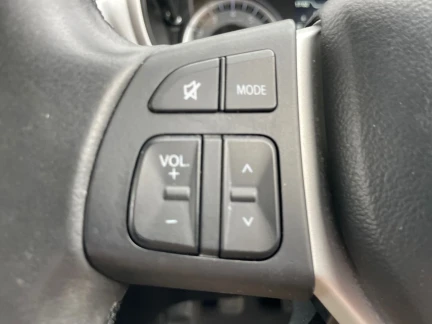 Vehicle Thumbnail 19