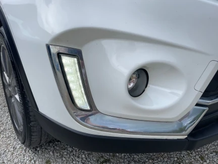 Vehicle Thumbnail 24