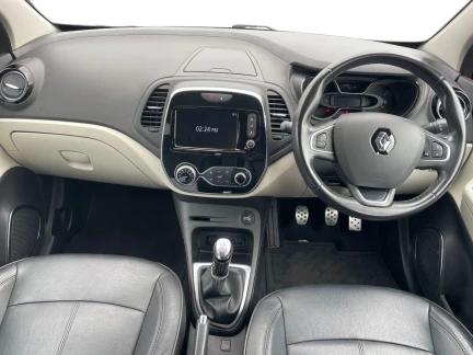 Vehicle Thumbnail 9