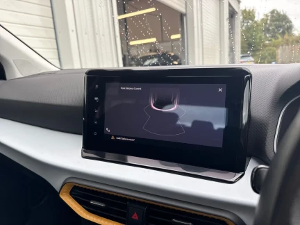 Vehicle Thumbnail 17