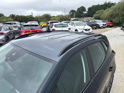 Vehicle Thumbnail 41