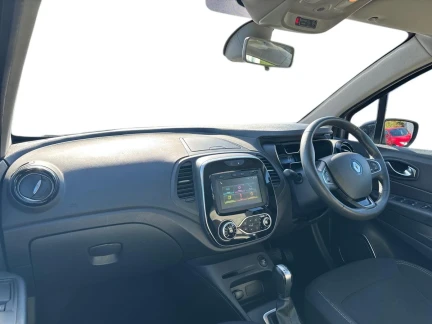 Vehicle Thumbnail 10