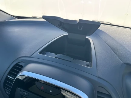 Vehicle Thumbnail 31