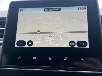 Vehicle Thumbnail 16