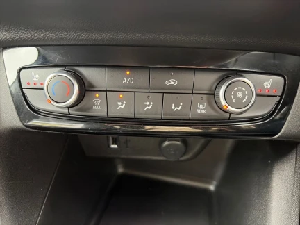 Vehicle Thumbnail 12