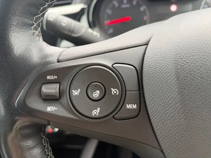 Vehicle Thumbnail 18