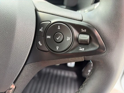 Vehicle Thumbnail 19