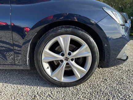 Vehicle Thumbnail 7