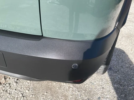 Vehicle Thumbnail 30
