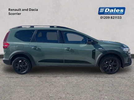 Vehicle Thumbnail 4