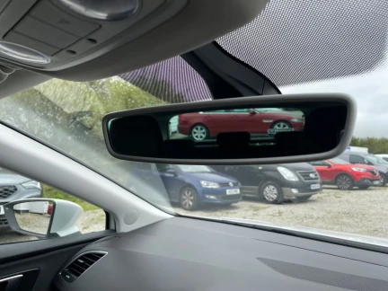 Vehicle Thumbnail 17