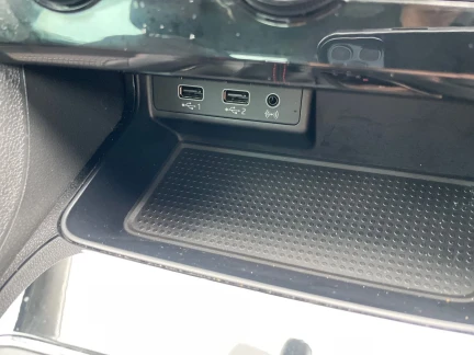 Vehicle Thumbnail 29