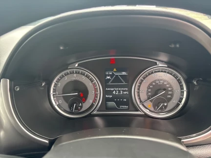 Vehicle Thumbnail 18