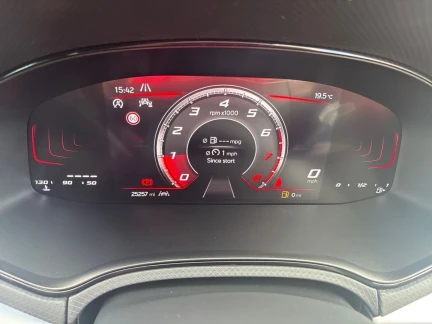 Vehicle Thumbnail 18