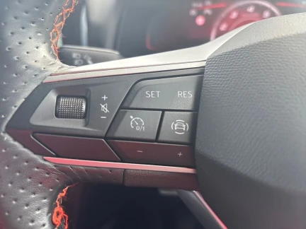 Vehicle Thumbnail 19